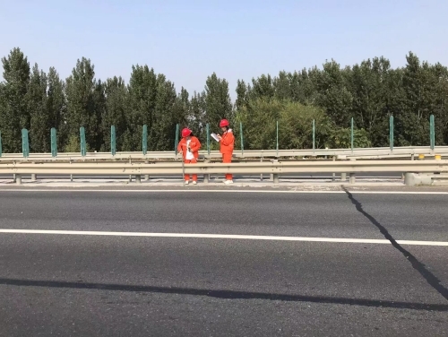 b6989b83a0b4ddc081c75499a7a6ae1_副本.jpg b6989b83a0b4ddc081c75499a7a6ae1_副本.jpg